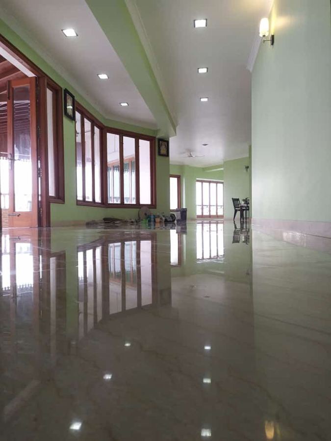 Marble fitting work by Onyx Stones